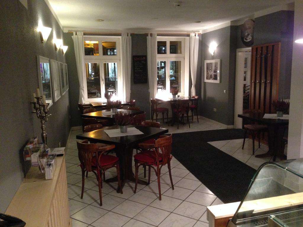 Altstadt Cafe Havelberg Bagian luar foto
