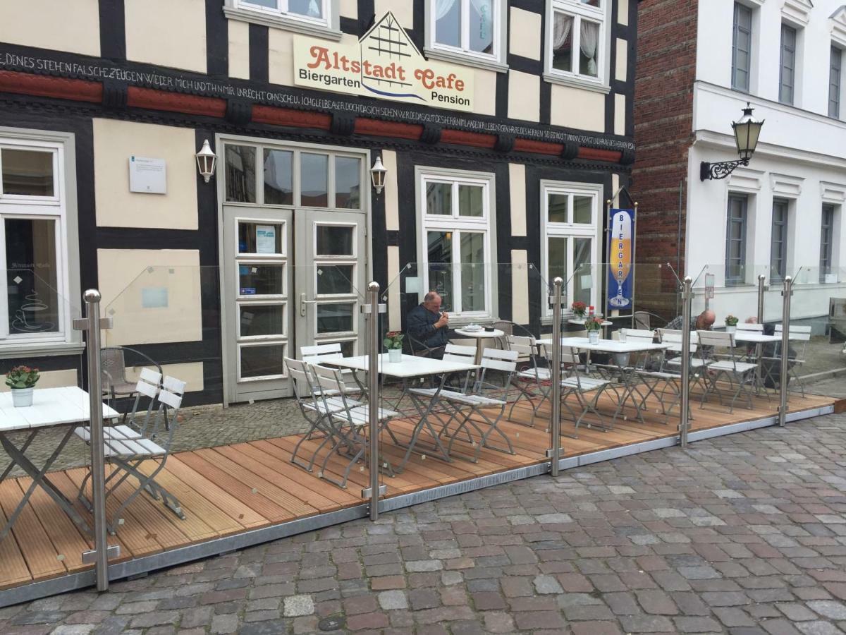 Altstadt Cafe Havelberg Bagian luar foto